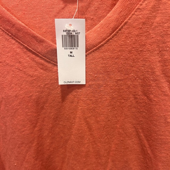 Women’s Old Navy V Neck Tee Shirt Short Sleeve Medium Tall NWT - Picture 3 of 9